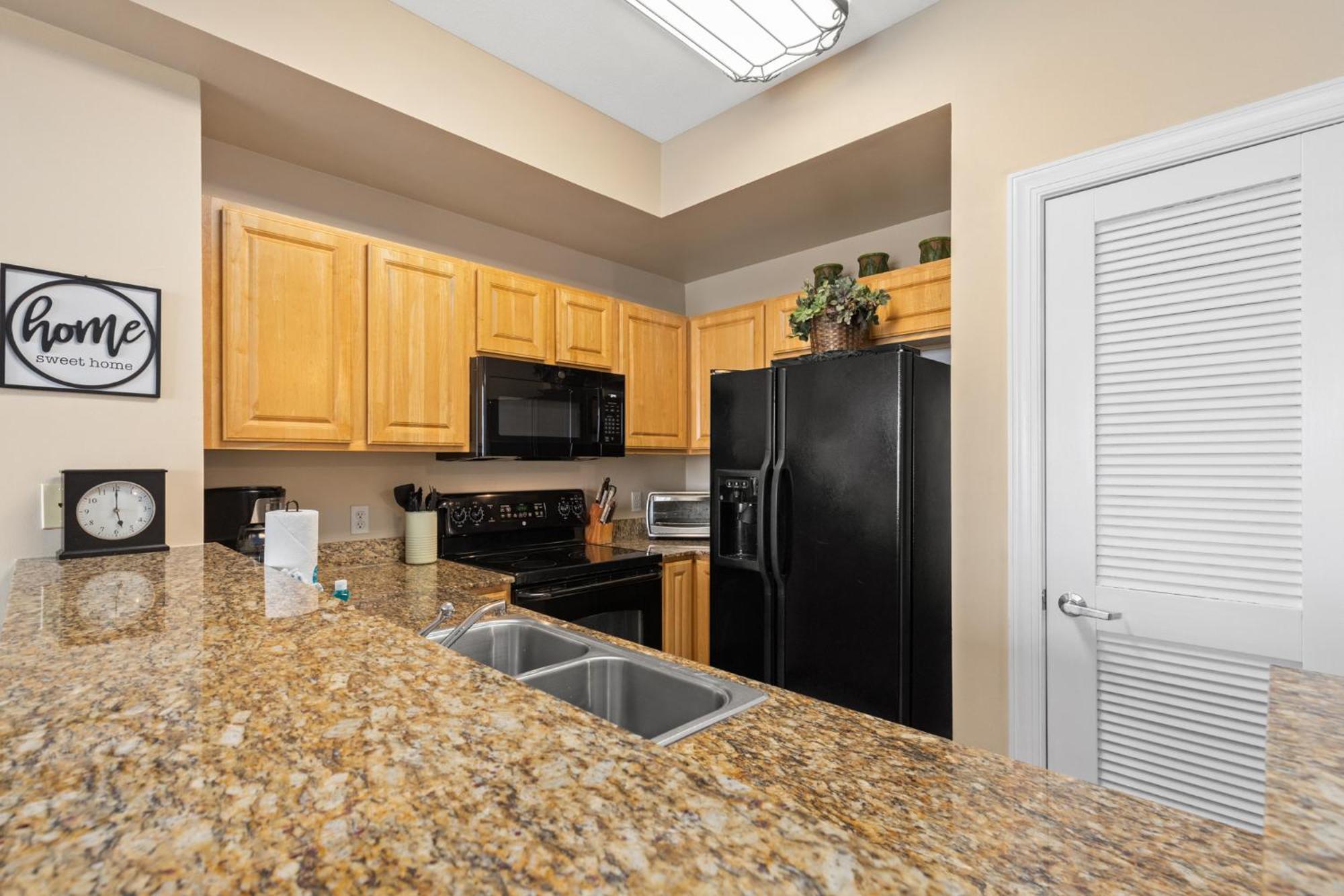 Gulf Front Master Br In Sunrise Beach With Amazing Views! Sleeps 7! Panama City Beach Exterior foto